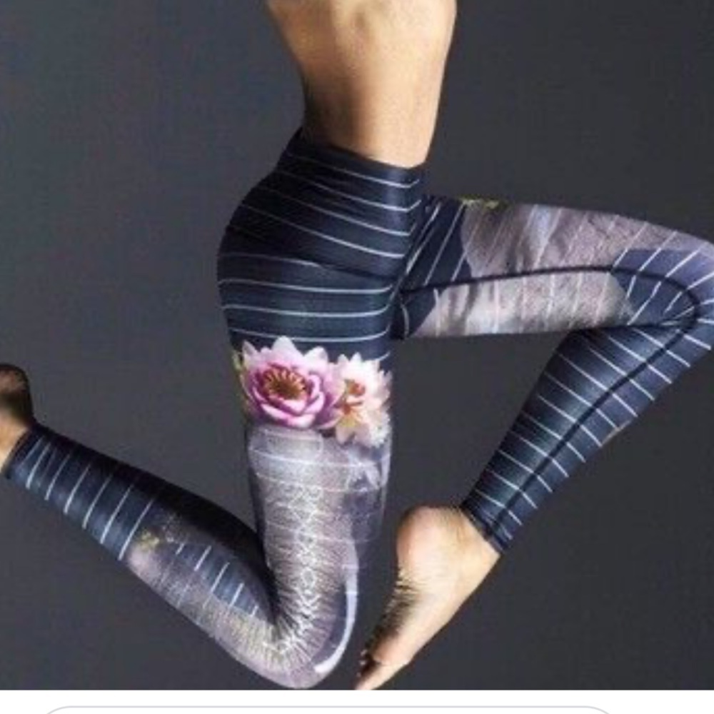 Teeki love the elephant XS excellent condition.